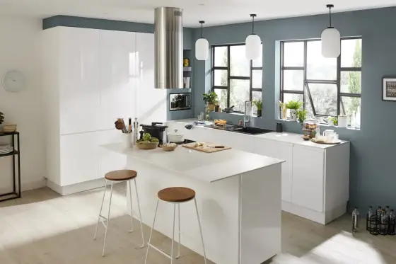 Peinture acrylique - bien la choisir pour murs et meubles